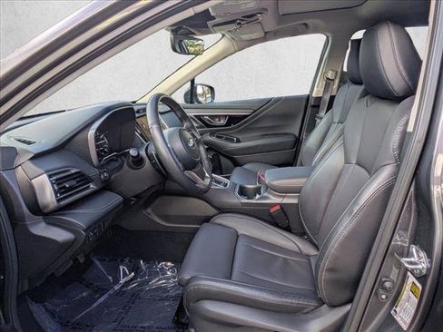 Used 2025 Subaru Outback Limited image 11