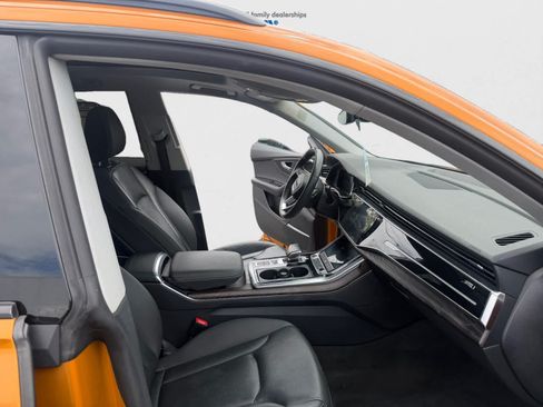 Used 2021 Audi Q8 Premium Plus w/ Premium Plus Package AWD/4WD image 21