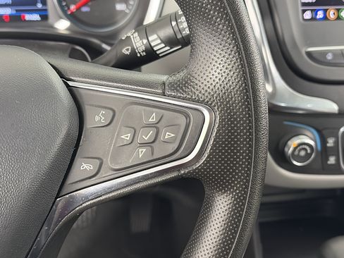 Certified 2024 Chevrolet Equinox LS w/ LS Convenience Package image 27