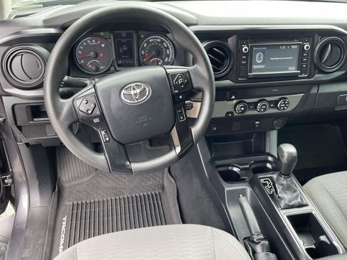 Used 2019 Toyota Tacoma SR RWD image 13