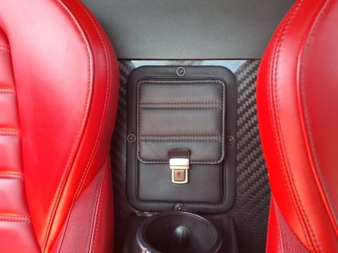 Used 2015 Alfa Romeo 4C Coupe w/ Leather Interior Group RWD image 13