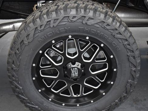 New 2025 Ford Bronco Outer Banks image 8