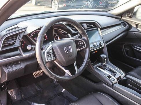 Used 2020 Honda Civic Sport image 24