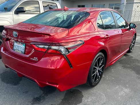 Certified 2023 Toyota Camry SE FWD image 5