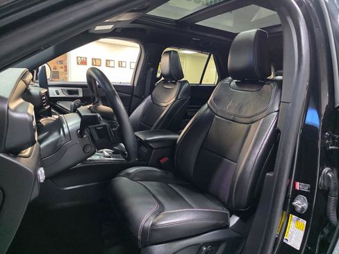 Used 2021 Ford Explorer ST w/ Equipment Group 401A AWD/4WD image 15