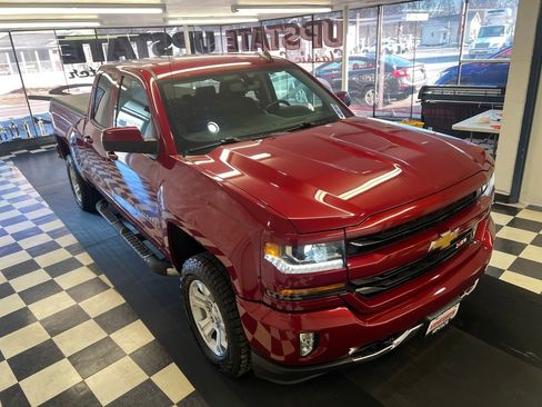 Used 2018 Chevrolet Silverado 1500 LT w/ All Star Edition image 20