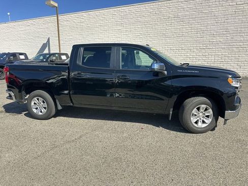 Used 2025 Chevrolet Silverado 1500 LT RWD image 3