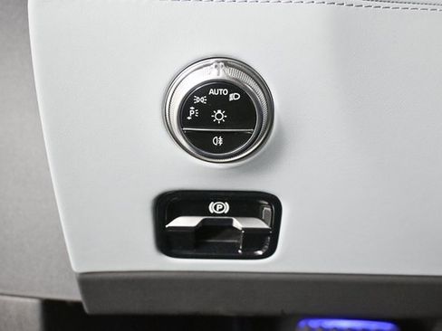 Used 2025 Mercedes-Benz SL 55 AMG 4MATIC image 9