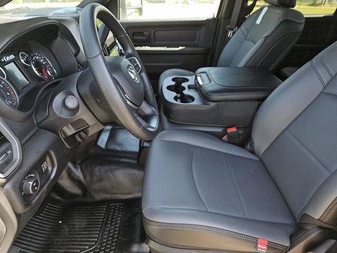 New 2025 RAM 2500 Tradesman w/ Chrome Appearance Group image 23