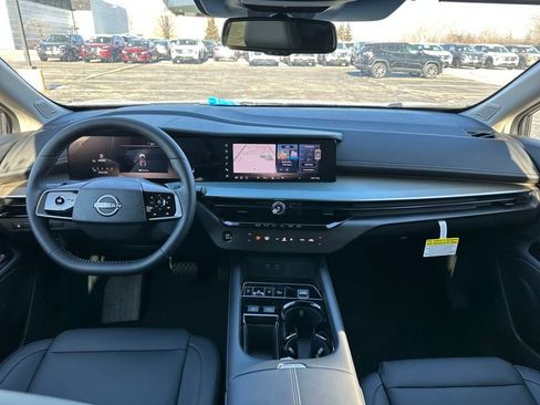 New 2025 Nissan Murano SL image 10