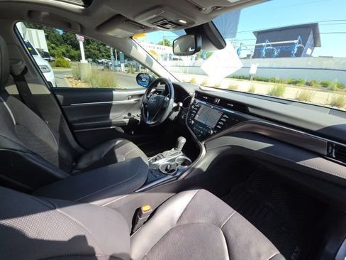 Used 2020 Toyota Camry XSE w/ Driver Assist Package FWD image 26