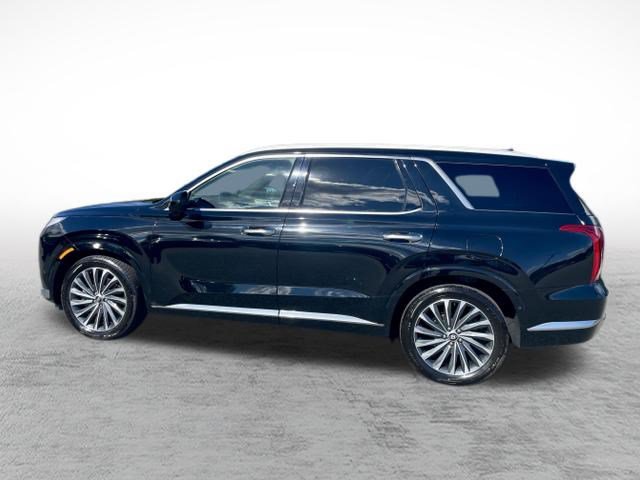 Used 2023 Hyundai Palisade Calligraphy AWD/4WD image 5