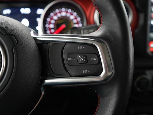 Used 2018 Jeep Wrangler Unlimited Rubicon image 27