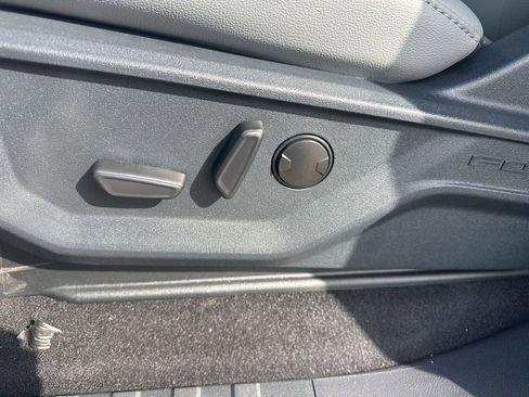 New 2025 Ford F150 Lightning Flash AWD/4WD image 18
