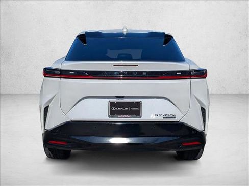 Used 2023 Lexus RZ 450e Premium w/ Technology Package image 7