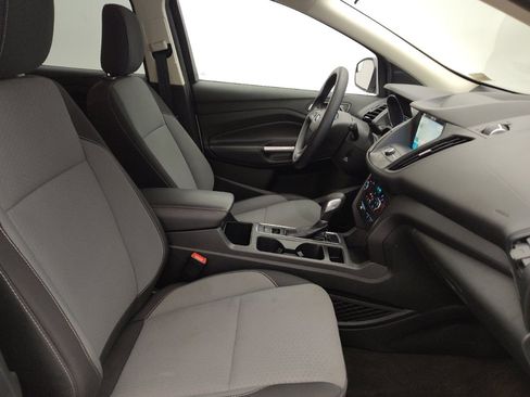 Used 2019 Ford Escape SE FWD image 21