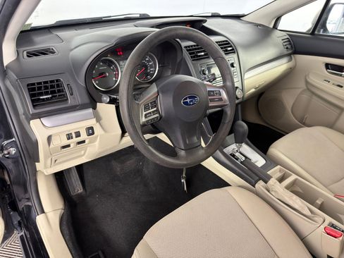 Used 2014 Subaru Crosstrek 2.0i Premium w/ Moonroof Package image 4