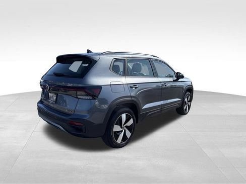 Used 2025 Volkswagen Taos S AWD/4WD image 6