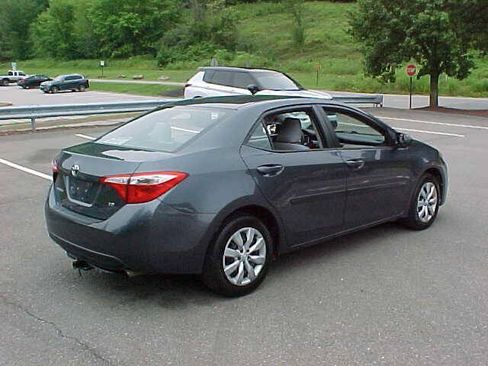 Used 2015 Toyota Corolla LE w/ Body Protection Package #1 FWD image 5