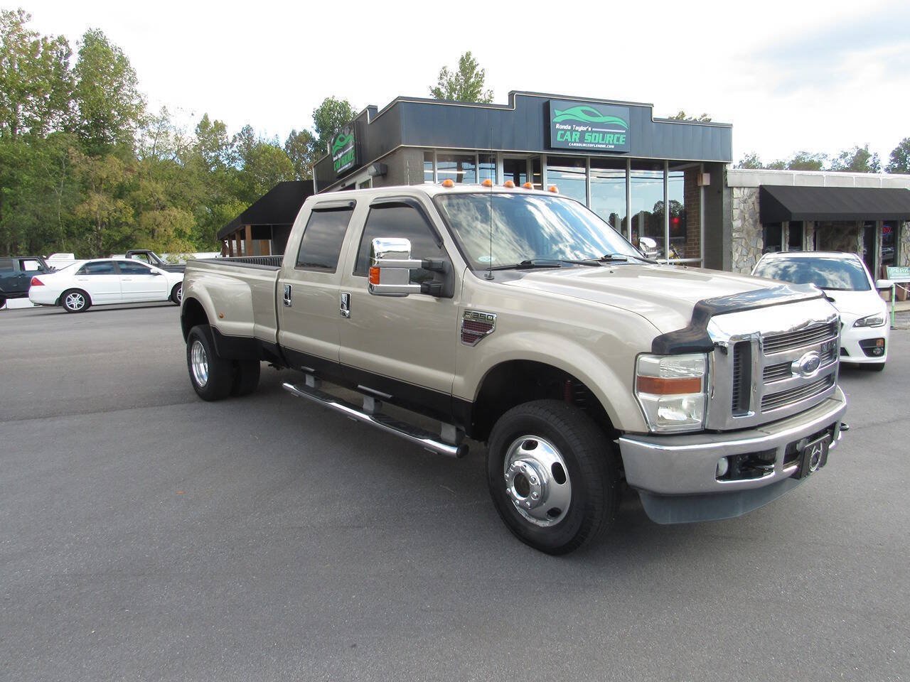 Used 2008 Ford F350 Lariat AWD/4WD image 2