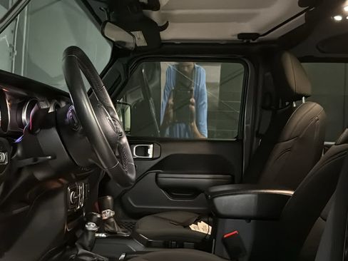 Used 2022 Jeep Wrangler Unlimited Sport AWD/4WD image 10