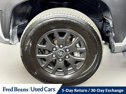 Used 2025 Toyota 4Runner SR5 image 30