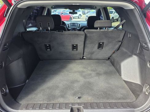 Used 2018 Chevrolet Equinox LT FWD image 28