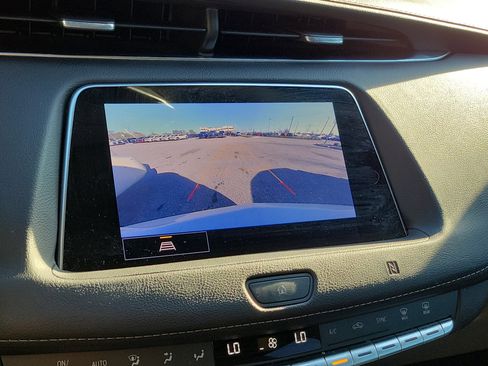 Used 2021 Cadillac XT4 Luxury image 31