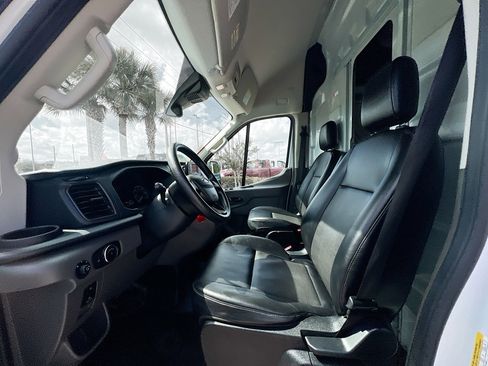 Used 2024 Ford Transit 250 148 High Roof Extended w/ Load Area Protection Package RWD image 14