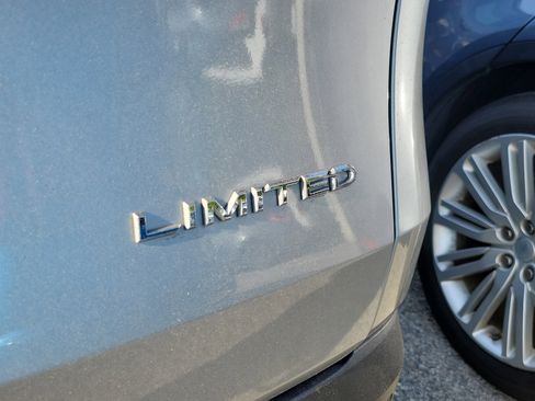 Used 2024 Toyota Grand Highlander XLE image 30