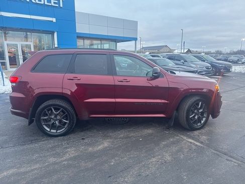 Used 2019 Jeep Grand Cherokee Limited X image 2