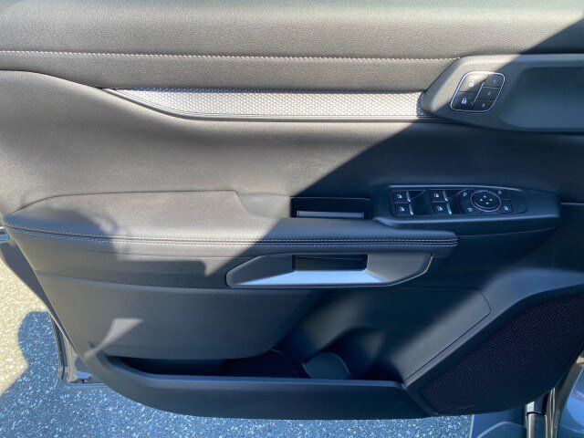 New 2026 Ford Ranger Lariat w/ Convenience Package AWD/4WD image 9