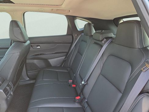 New 2025 Nissan Murano SL image 10