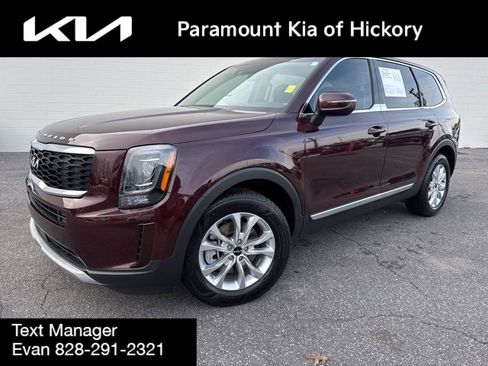 Used 2022 Kia Telluride LX image 1