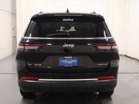 Certified 2022 Jeep Grand Cherokee L Limited AWD/4WD image 8