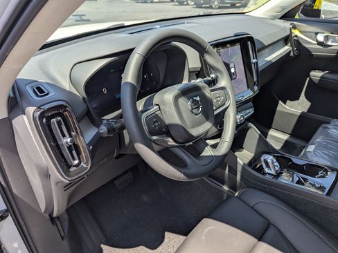 New 2026 Volvo XC40 B5 Plus w/ Protection Package Premier image 7