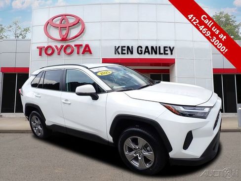 Certified 2025 Toyota RAV4 XLE AWD/4WD image 1