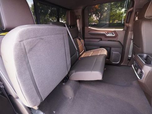 Used 2023 GMC Sierra 1500 Denali AWD/4WD image 33