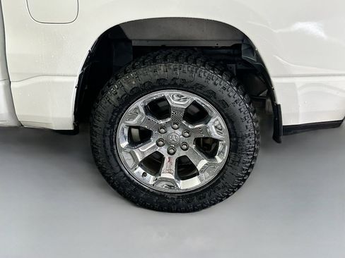 Used 2019 RAM 1500 Big Horn AWD/4WD image 33