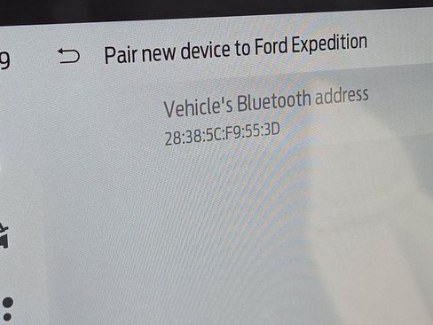 Used 2025 Ford Expedition Platinum w/ Platinum Ultimate Package AWD/4WD image 9