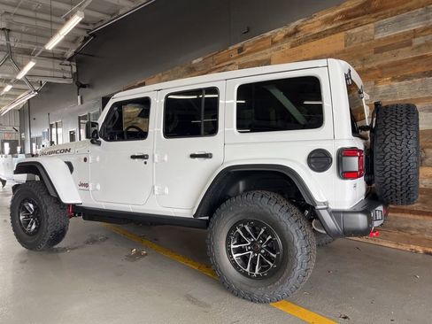 New 2026 Jeep Wrangler Unlimited Rubicon image 23