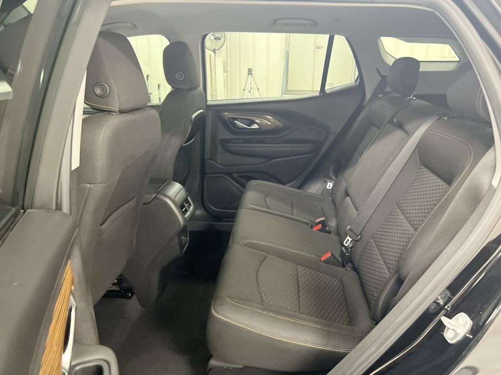 Used 2019 GMC Terrain SLE w/ Driver Convenience Package FWD image 22