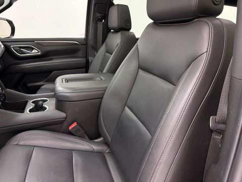 Used 2024 Chevrolet Tahoe LT w/ Luxury Package RWD image 26