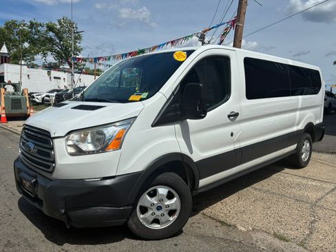 Used 2017 Ford Transit 350 XLT RWD image 1