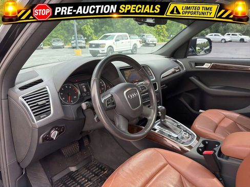 Used 2011 Audi Q5 2.0T Premium Plus AWD/4WD image 46