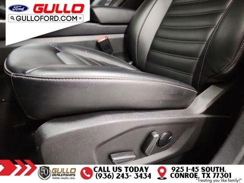 Used 2023 Ford Edge SEL image 21