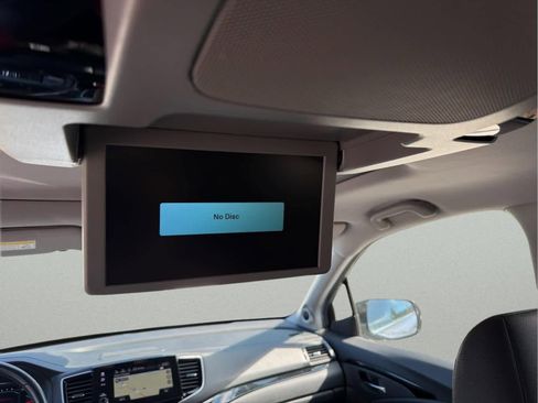 Used 2022 Honda Pilot Touring image 14