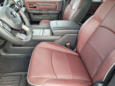 New 2026 RAM 3500 Limited AWD/4WD image 11