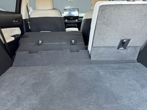 Used 2024 Honda Prologue EX image 33