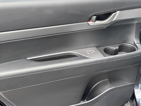 Certified 2024 Hyundai Palisade SEL FWD image 18